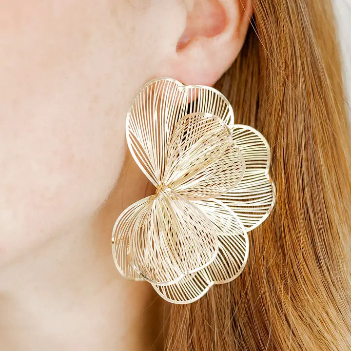 Linny Co Amanda Flower Earring